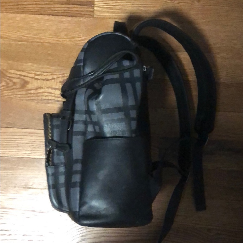 Coach backpack - Picture 2 of 4